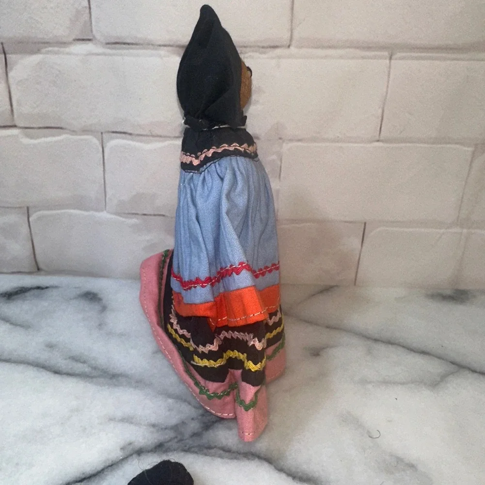Vintage Seminole 2 Nut Head Dolls Handcrafted Patchwork Native American Folk Art